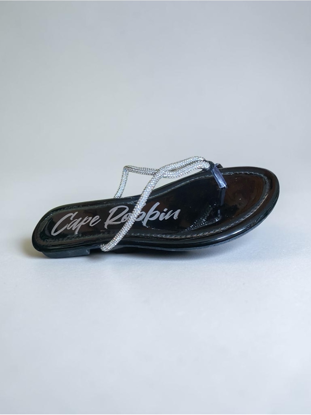 Cape Robbin 7.5 sandals